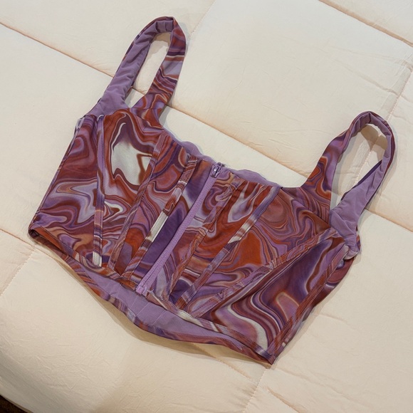 House of CB Swirl Patterned Crop Top - Picture 2 of 3